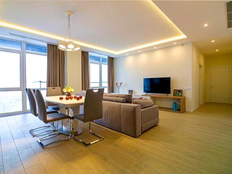 квартира за адресою Дмитра Яворницького просп. (Карла Маркса), 72-Б