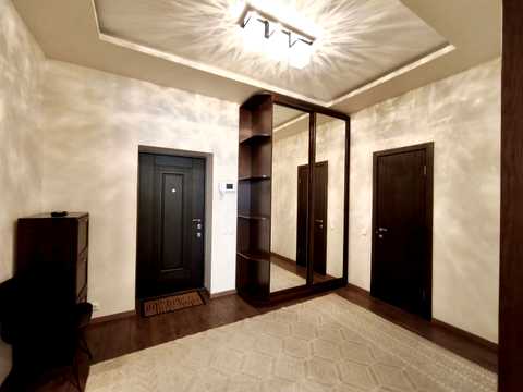 квартира за адресою Почайнинська вул., 70