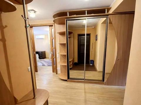 квартира по адресу Вячеслава Черновола ул., 2б