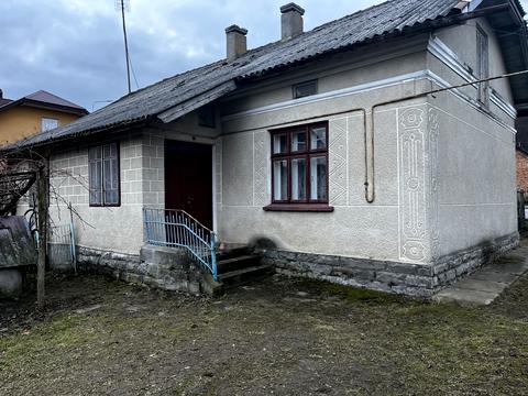 будинок за адресою Хатки вул., 44