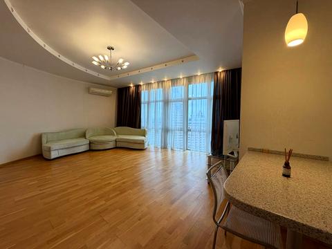 квартира за адресою Панаса Мирного вул., 17