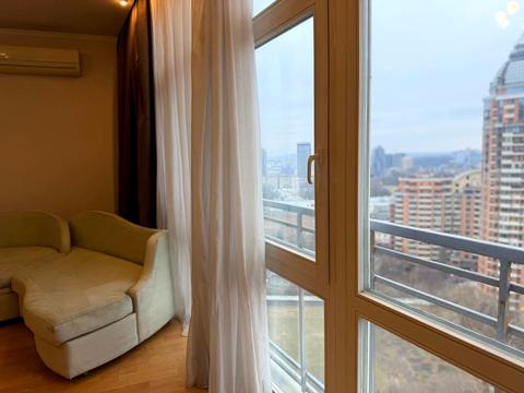 квартира за адресою Панаса Мирного вул., 17