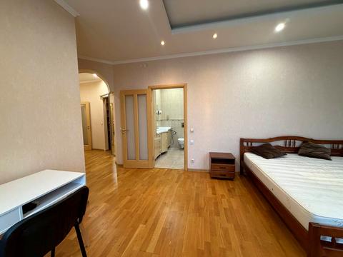 квартира за адресою Панаса Мирного вул., 17