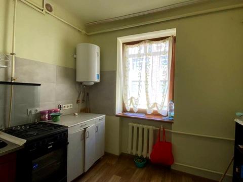 кімната за адресою Героїв Крут вул., 1