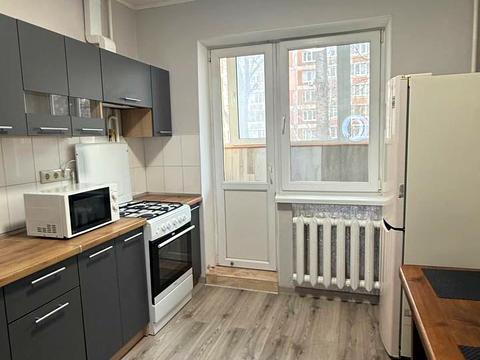 квартира за адресою Вахтанга Кікабідзе вул. (Булгакова), 8-А