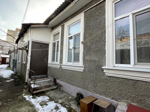 квартира за адресою Олександра Кутузакія вул. (Ленінградська), 43