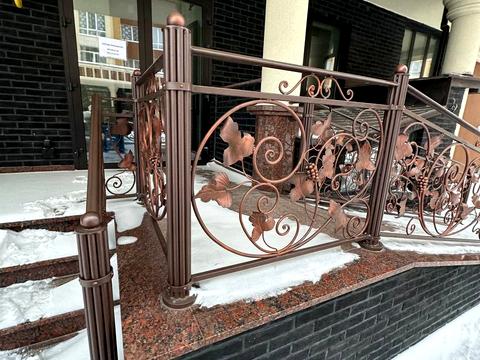 комерційна за адресою Соборна вул., 103/20