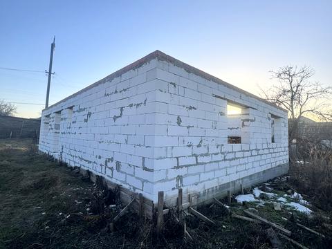 будинок за адресою Вишнева вул.