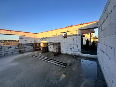 будинок за адресою Вишнева вул.