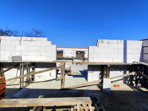 будинок за адресою Вишнева вул.