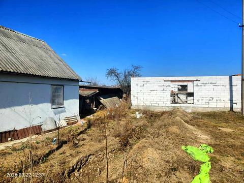 будинок за адресою Вишнева вул.