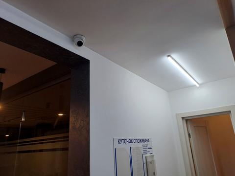 комерційна за адресою Замкова вул., 5