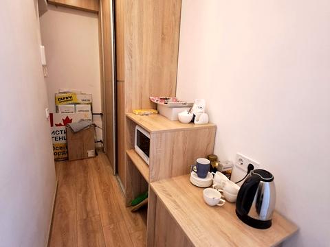 комерційна за адресою Замкова вул., 5