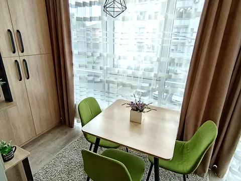 квартира за адресою Василя Вишиваного тупик, 42-А