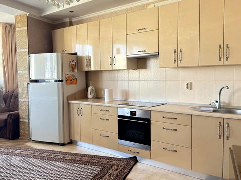 квартира за адресою Шота Руставелі вул., 9