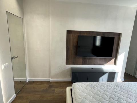 квартира за адресою Київ, Саперно-Слобідська вул., 8