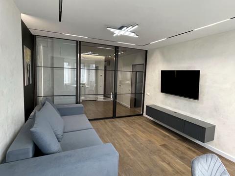 квартира за адресою Київ, Саперно-Слобідська вул., 8