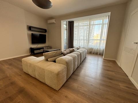 квартира за адресою Євгена Коновальця вул. (Щорса), 44-А