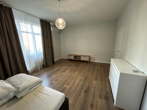 квартира за адресою Євгена Коновальця вул. (Щорса), 44-А