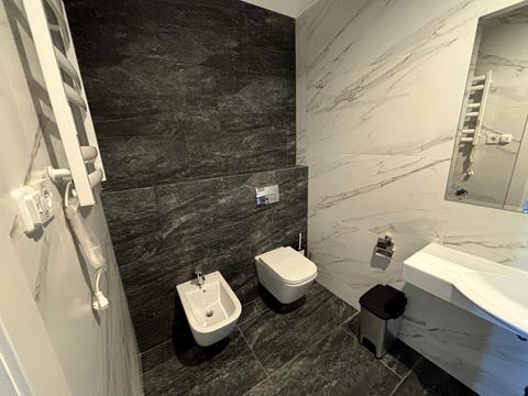 квартира за адресою Євгена Коновальця вул. (Щорса), 44-А