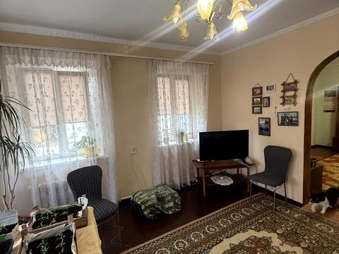 будинок за адресою Широка