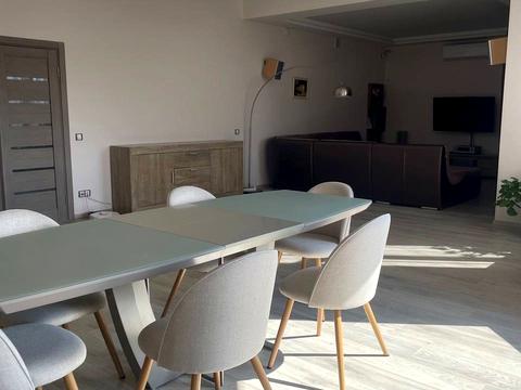 будинок за адресою Академічна вул.