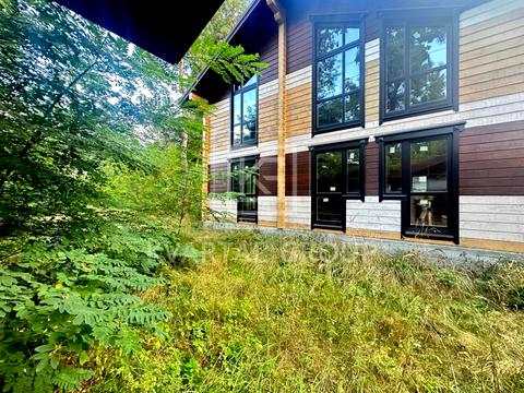 будинок за адресою Ольжича