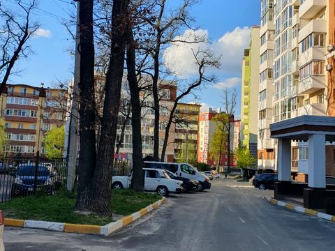комерційна за адресою Академіка Ромоданова вул. (Льва Толстого), 50-Б