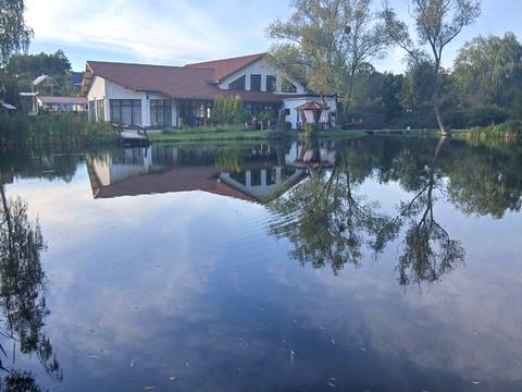 комерційна за адресою центральна, 76а