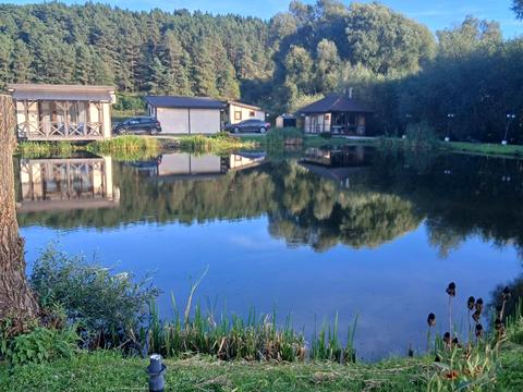 комерційна за адресою центральна, 76а