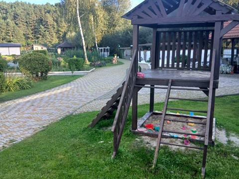 комерційна за адресою центральна, 76а