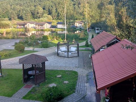 комерційна за адресою центральна, 76а