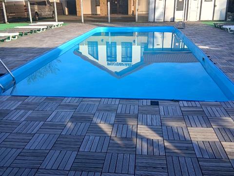 комерційна за адресою центральна, 76а