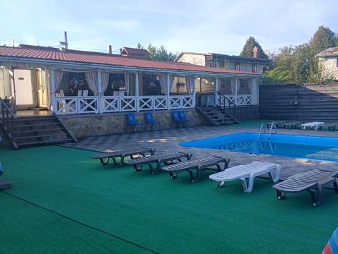 комерційна за адресою центральна, 76а