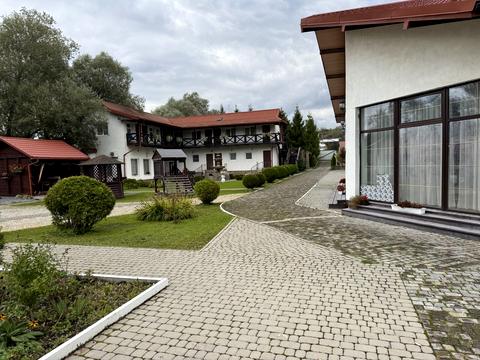 комерційна за адресою центральна, 76а