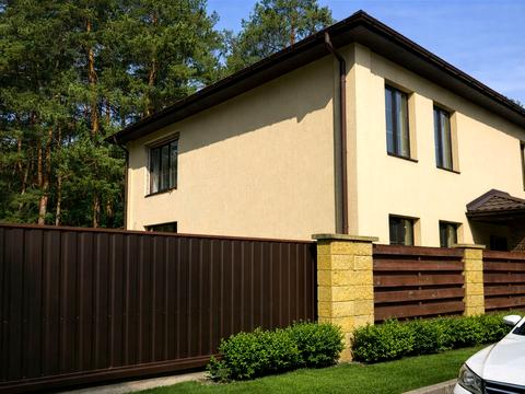 будинок за адресою Єдина