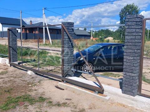 участок по адресу 