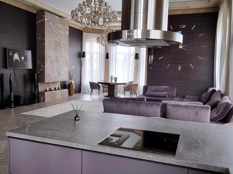 дом по адресу Леси Украинки ул.