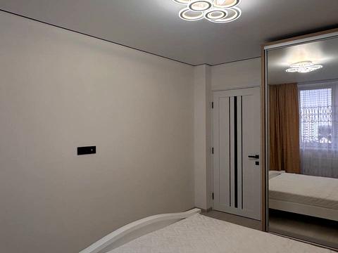 квартира за адресою Романа Шухевича вул., 5