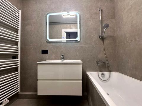 квартира за адресою Романа Шухевича вул., 5