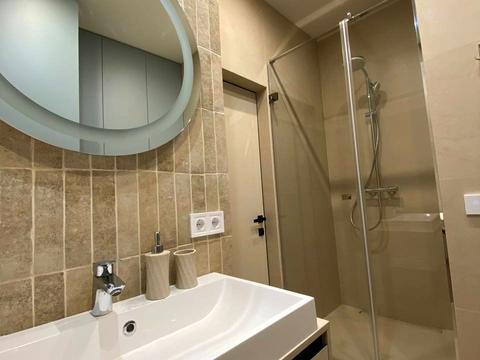 квартира за адресою Андрія Верхогляда вул. (Михайла Драгомирова), 14-А