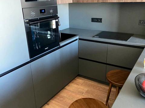 квартира за адресою Андрія Верхогляда вул. (Михайла Драгомирова), 14-А