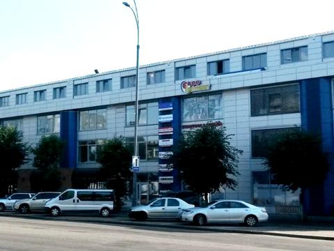 комерційна за адресою Новокостянтинівська вул., 1в