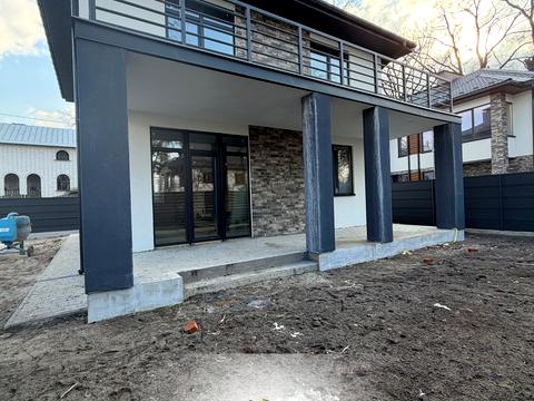 дом по адресу Выговского ул. (Суворова)