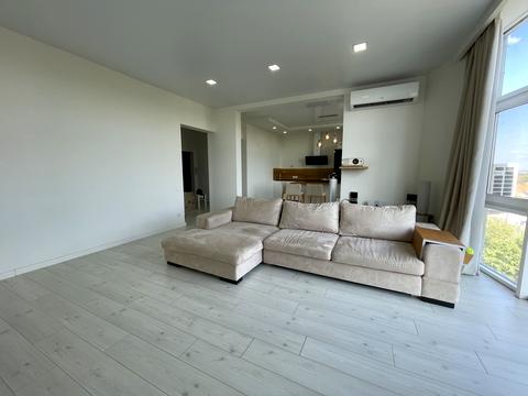 квартира по адресу Мостобудівників ул., 17