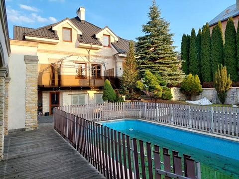 дом по адресу Яблунева