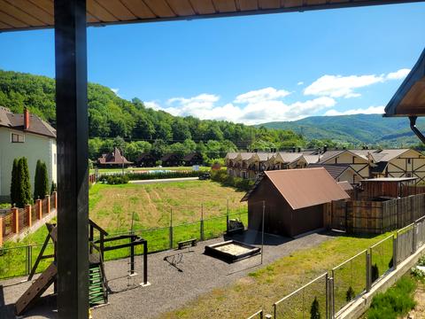 дом по адресу с. Поляна, Духновича