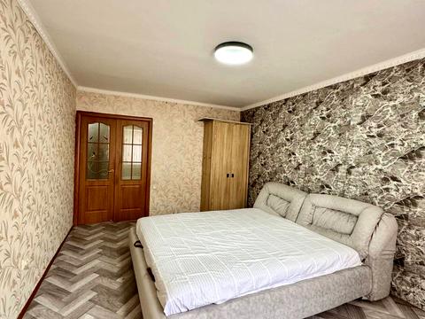 квартира по адресу Небесной Сотни просп. (Маршала Жукова), 14/1