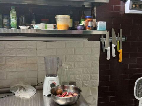 комерційна за адресою Шота Руставелі вул., 15-Б