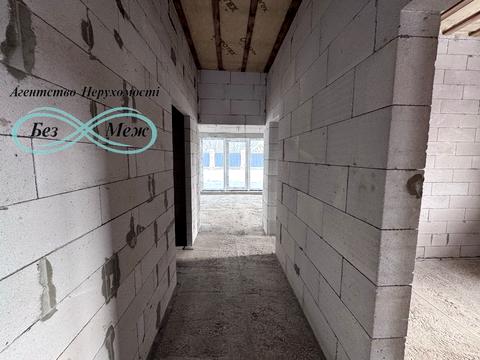 будинок за адресою Успішна вул.